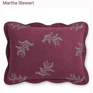 Martha Stewart Collection Stenciled Leaves
Standard